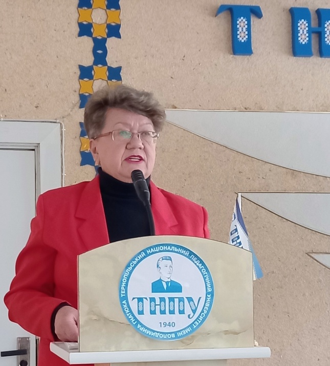  Доповідає Алла Степанюк